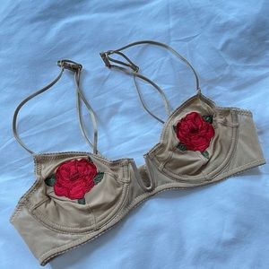 Mesh Bra with stitched Roses Size 34B